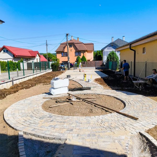 Realizácia Družstevná p/H.